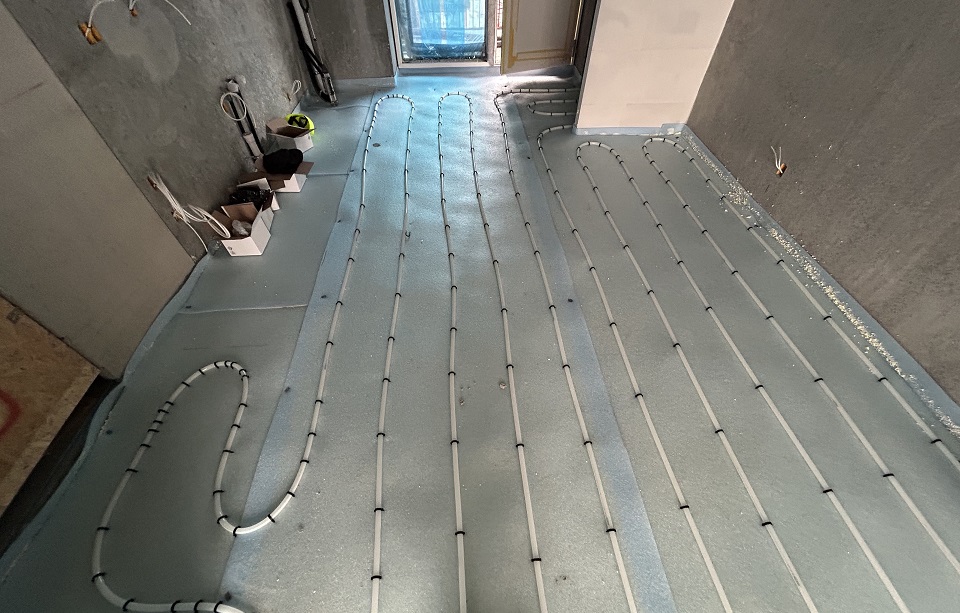 Professionel installation af gulvvarme